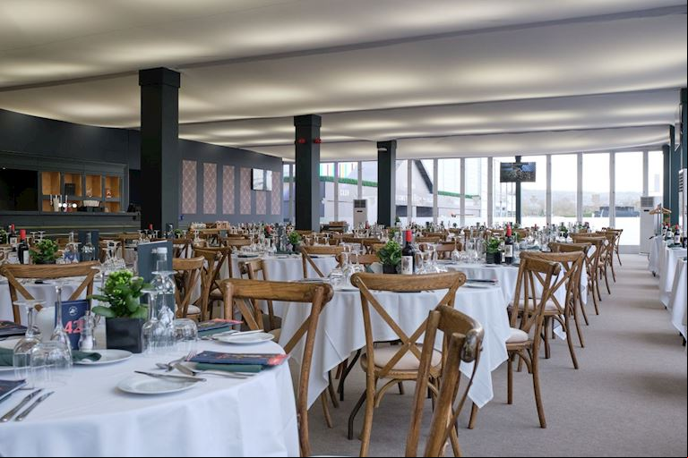 Restaurant Dining