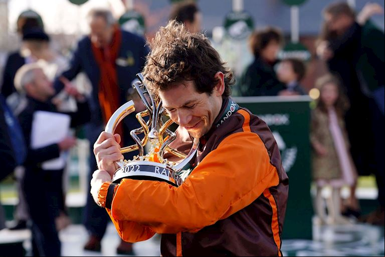Grand_National_2022_Winner (1).jpg