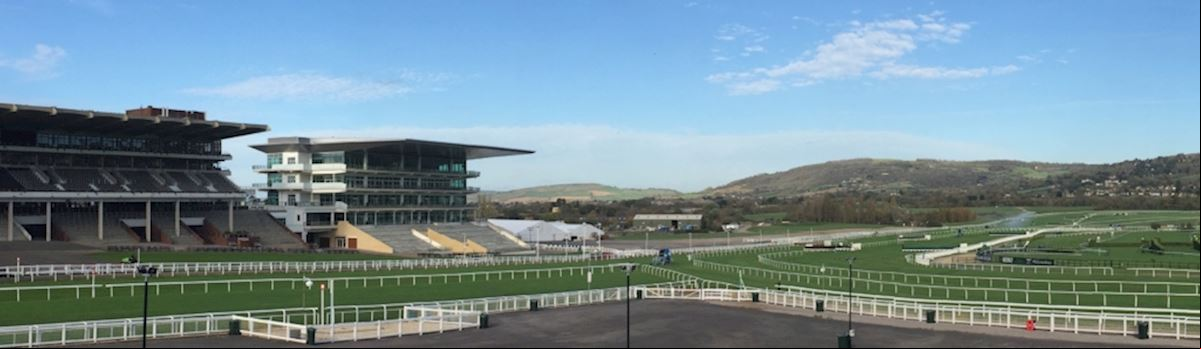 View from Best Mate Enclosure at Cheltenham Racecourse View from Best Mate Enclosure at Cheltenham Racecourse