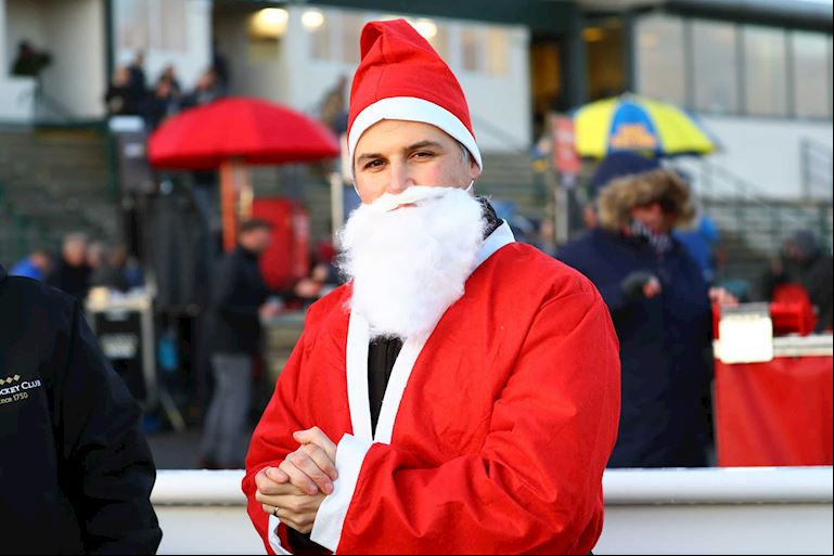 EXE-FESTIVE-RACEDAY-9