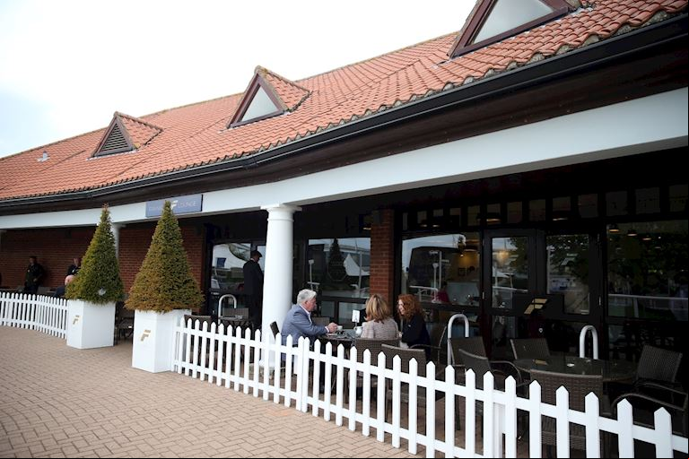 The Frankel Lounge