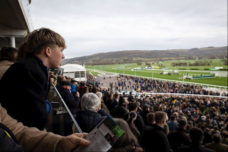 Cheltenham NYD-103-min (1).jpg
