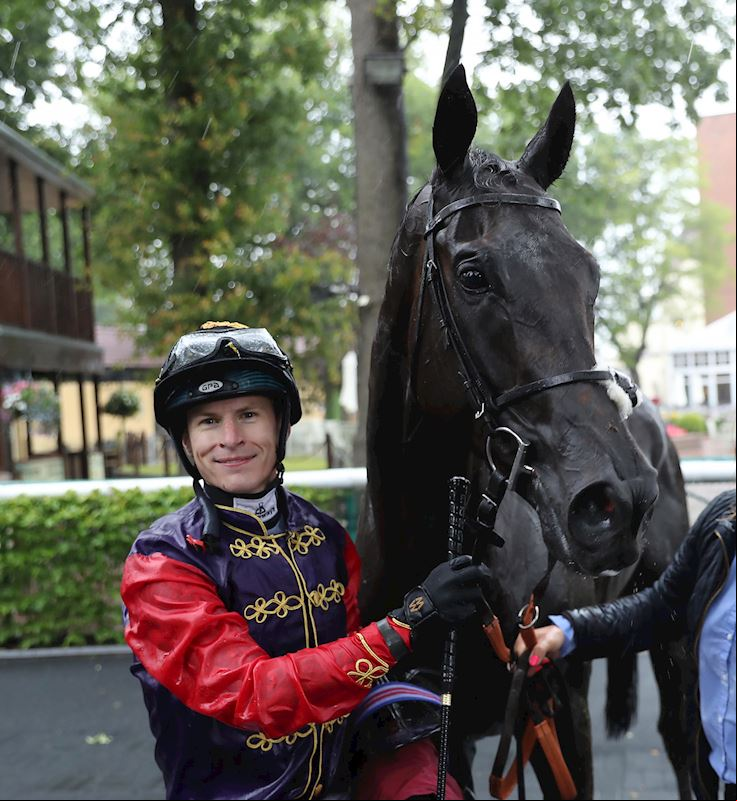 Haydock Park history maker Richard Kingscote received special royal approval when partnering Queen’s