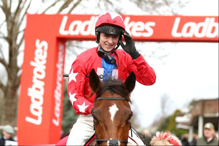 Editeur Du Gite_Desert_Orchid_Winner_2022.jpg