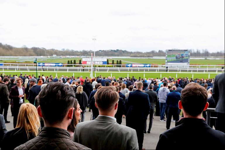 Kempton Park Racecourse Committee 
