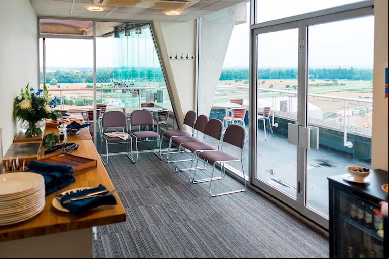 Sandown_Grandstand_Box_2018.jpg