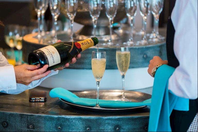 Champagne_Reception.jpg